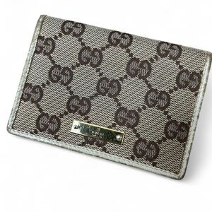 Gucci GG Canvas Card Holder Wallet Beige Brown Monogram Gold Logo Plate